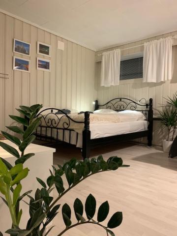 Private house-terrace-garden -parking-WiFi-smartTV photo 3