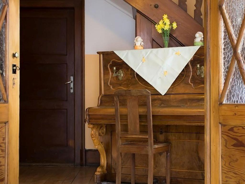 Bioweingut Bertram Isele photo 4