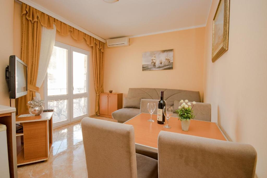 Apartments Posejdon photo 1