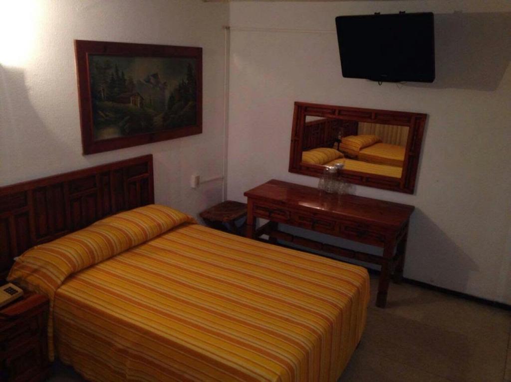 Hotel Maria Luisa photo 1