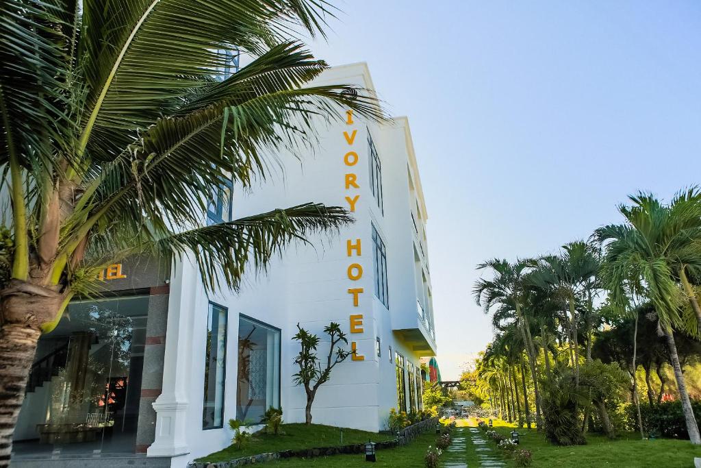 Ivory Phu Yen Hotel