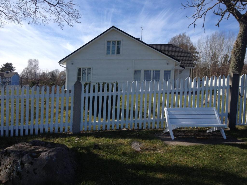 ÄSSA BEACH HOUSE photo 3