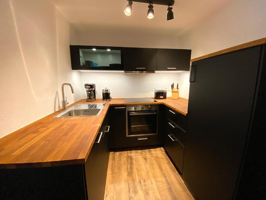 Familien-Apartment mit Balkon und Bergblick photo 2