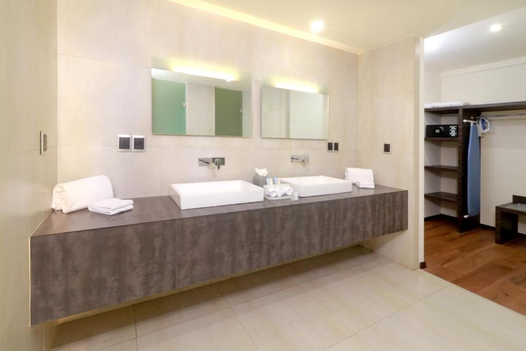 Сьюит (Представительский люкс - Для некурящих), Holiday Inn Express Mexico Aeropuerto