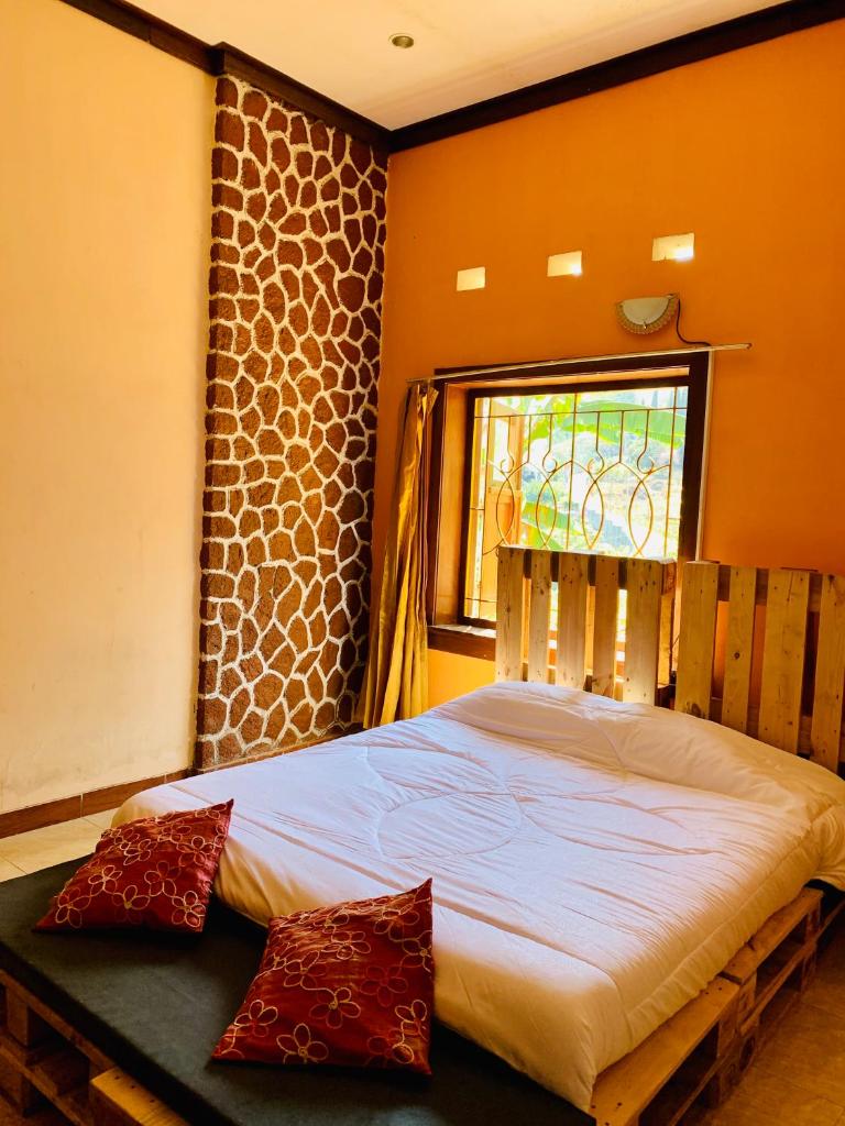 Hotel Santoso Batu photo 3