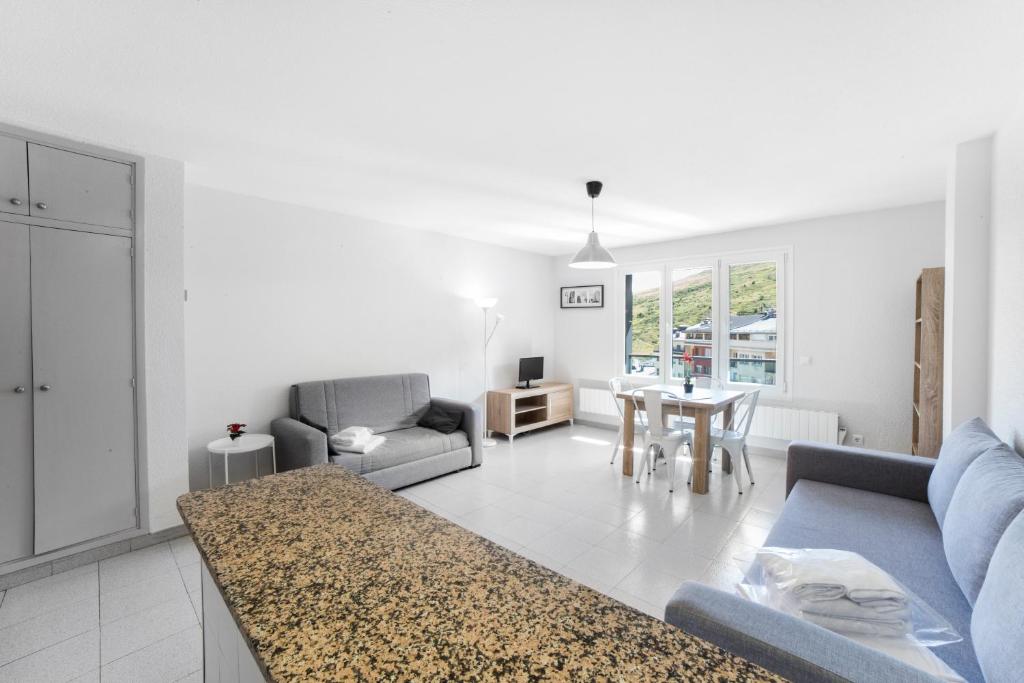 Abelletes Apartments photo 2
