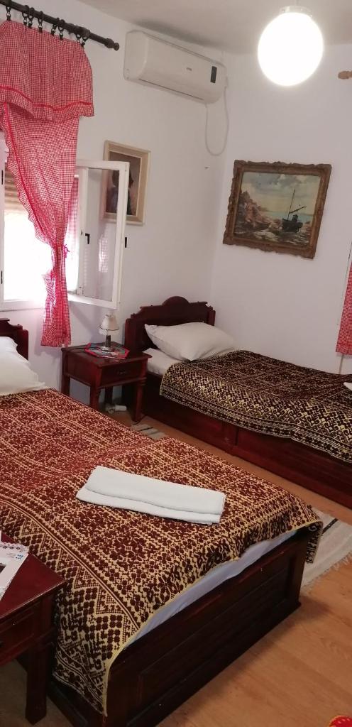 Etno Apartmani ''Vlaška kuća'' photo 2