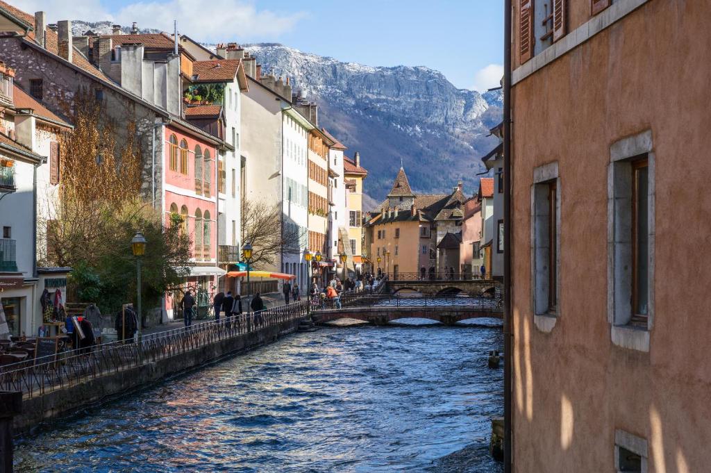 Les Loges Annecy Vieille Ville photo 3