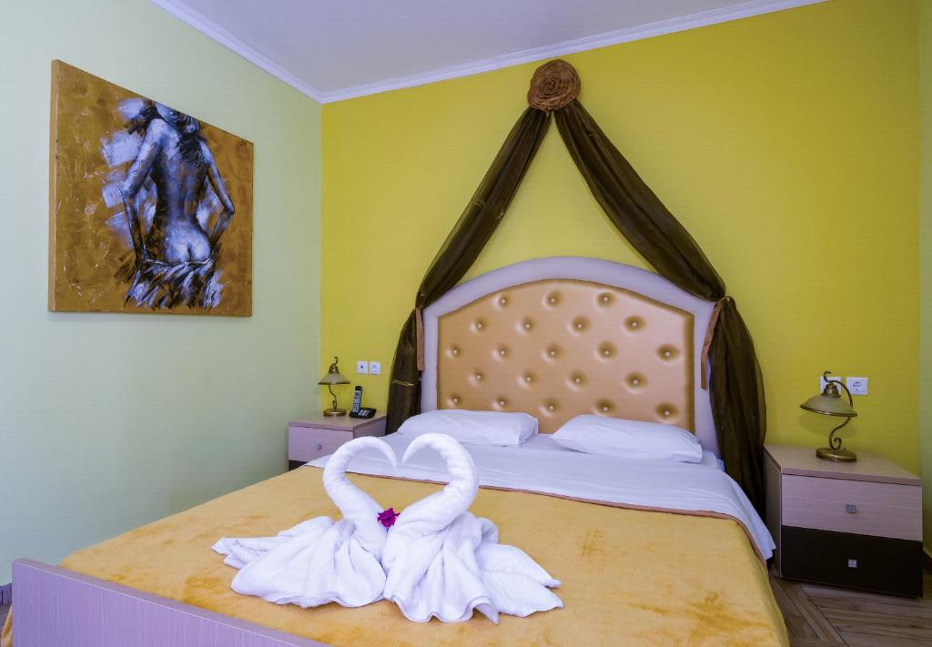 Сьюит (Полулюкс (для 4 взрослых)), Paradice Hotel Luxury Suites