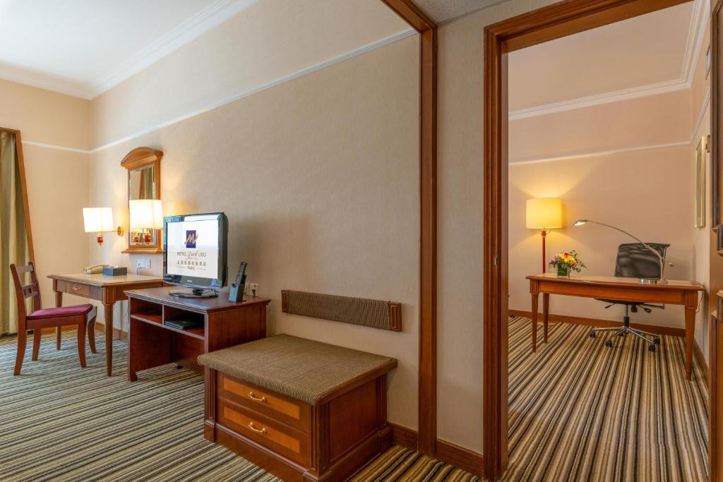 Сьюит (Суперлюкс), Metropark Lido Hotel