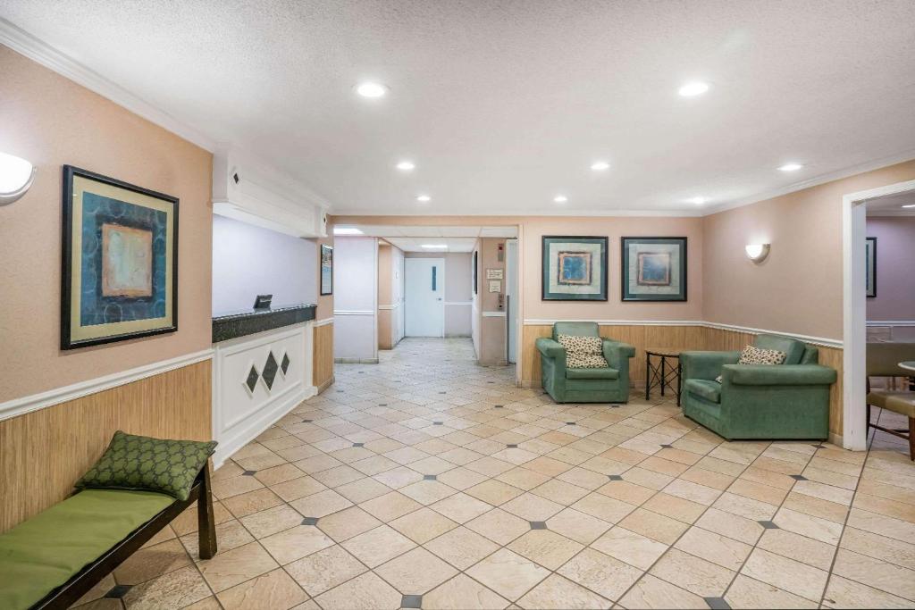 La Quinta by Wyndham Nashville Franklin photo 3