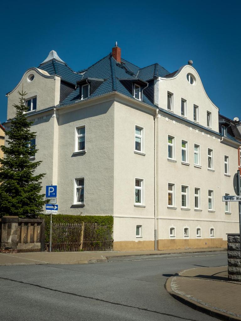 Ferienwohnung und Apartment Löbau, Stadt- und messenah photo 1