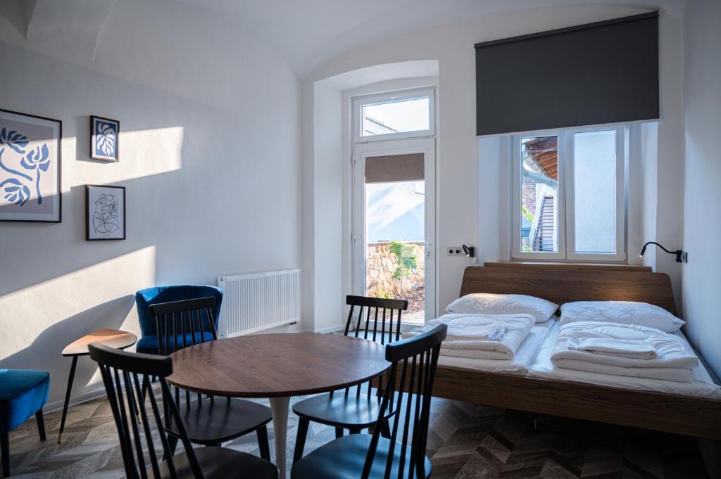 ART Hostel & Apartments photo 4