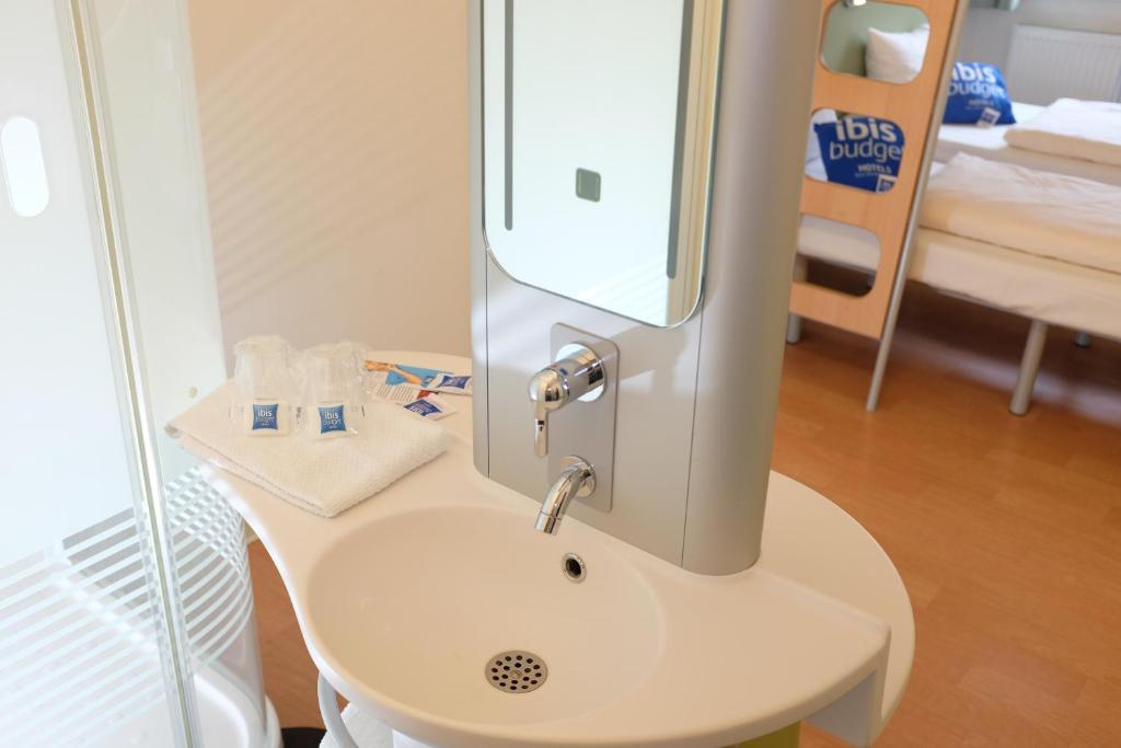 Двухместный (Стандартный двухместный номер с 1 кроватью), Ibis budget Bonn Süd Königswinter