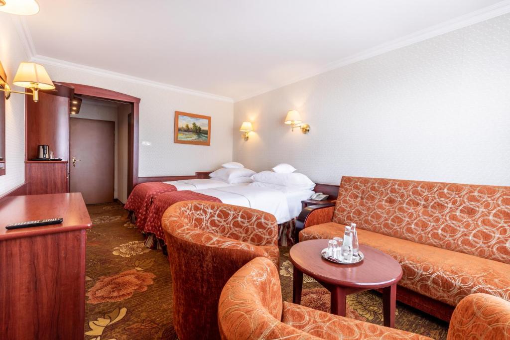 Двухместный (Двухместный номер с 2 отдельными кроватями), Hotel Gołębiewski Białystok
