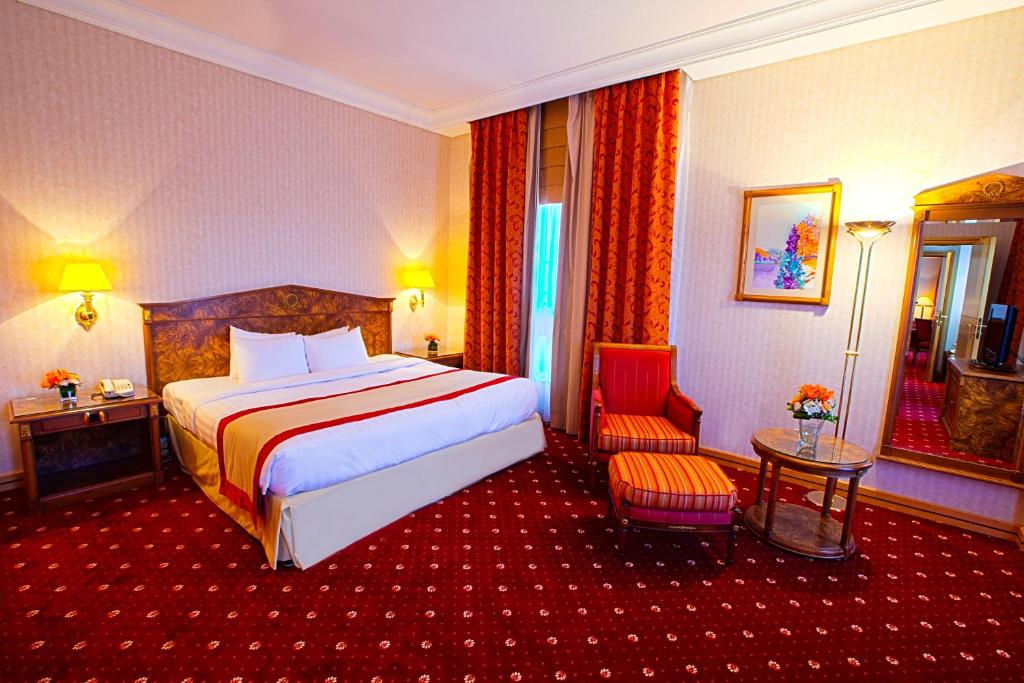 Двухместный (Представительский двухместный номер с 1 кроватью), Отель Capitol Hotel
