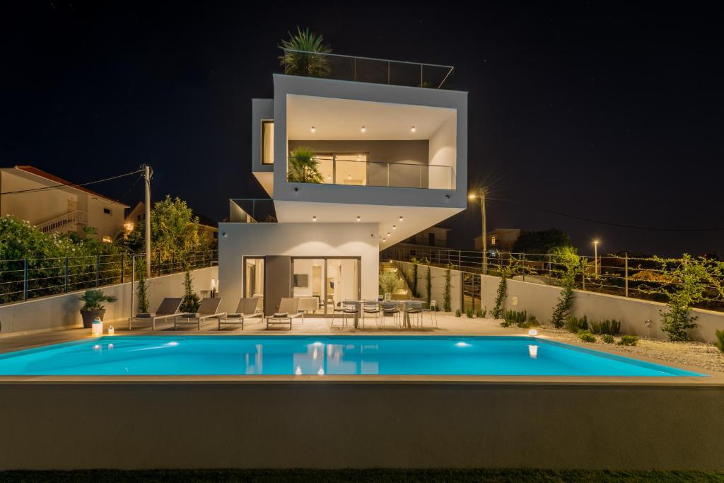 Villa Juliet photo 1