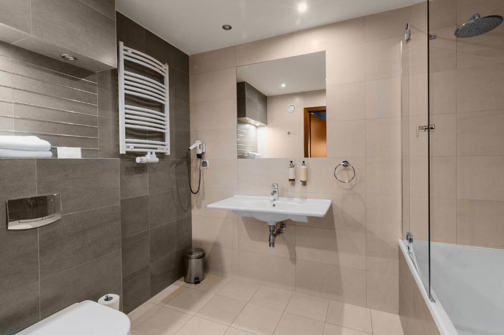 Focus Hotel Premium Elbląg Room Type - Junior Suite