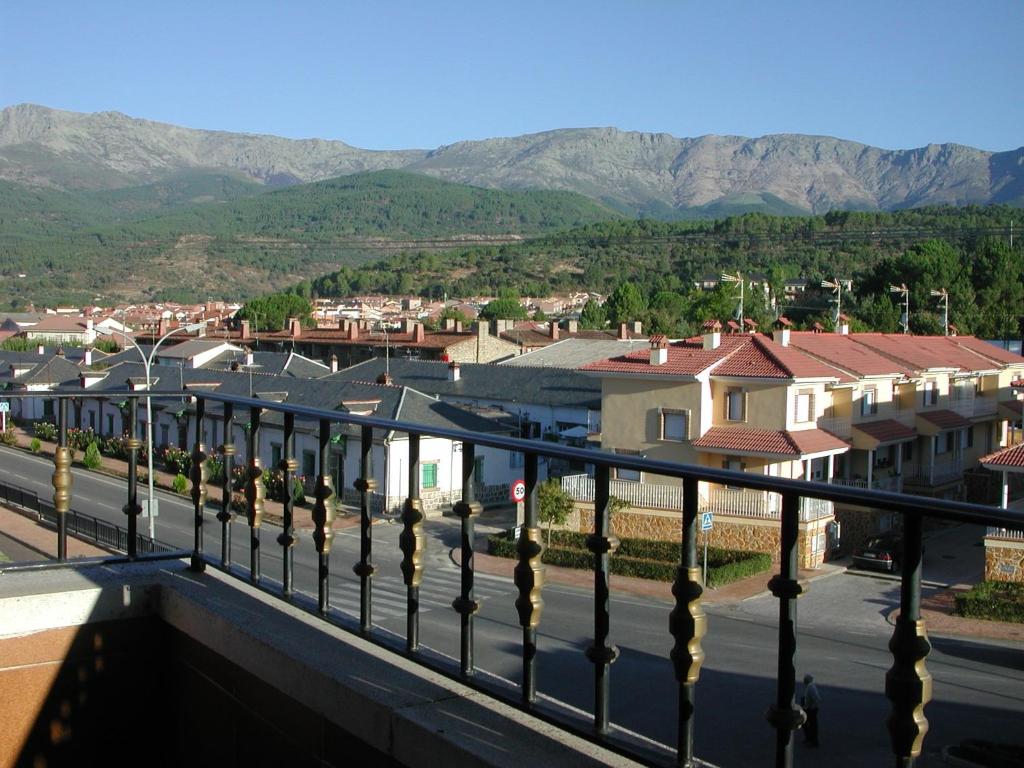 Hostal Avenida photo 2