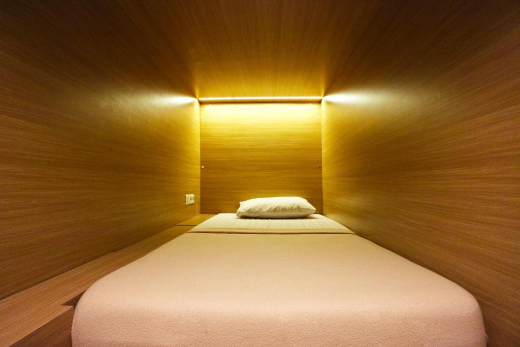 Номер (Односпальная кровать в общем номере для женщин), RedDoorz @ BB Hostel Canggu