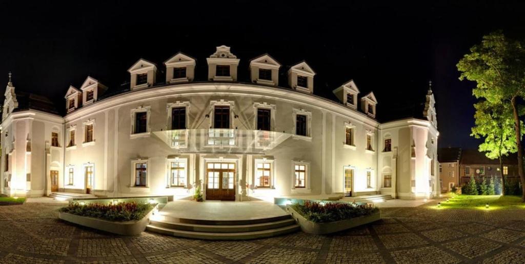 Hotel Zamek Lubliniec photo 2