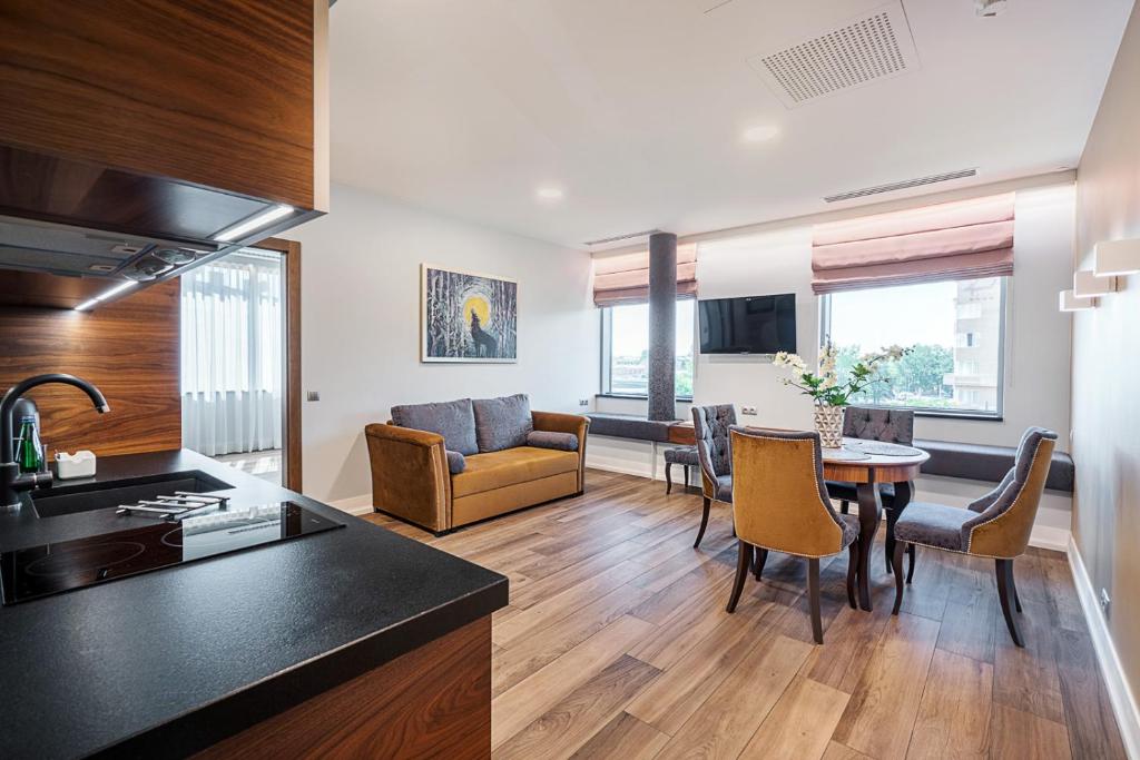 Апартаменты (Роскошный люкс Гранд с видом на Вислу), Aparthotel Best Views
