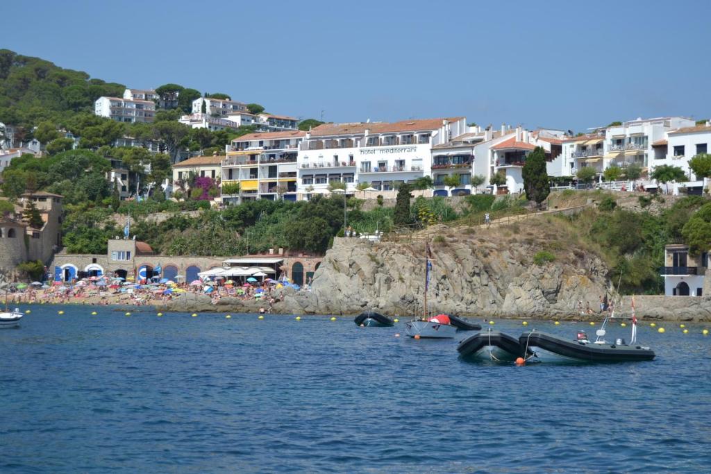 Hotel Mediterrani photo 2
