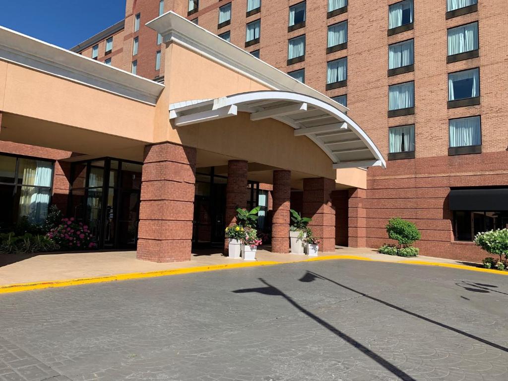 Lynchburg Grand Hotel photo 3
