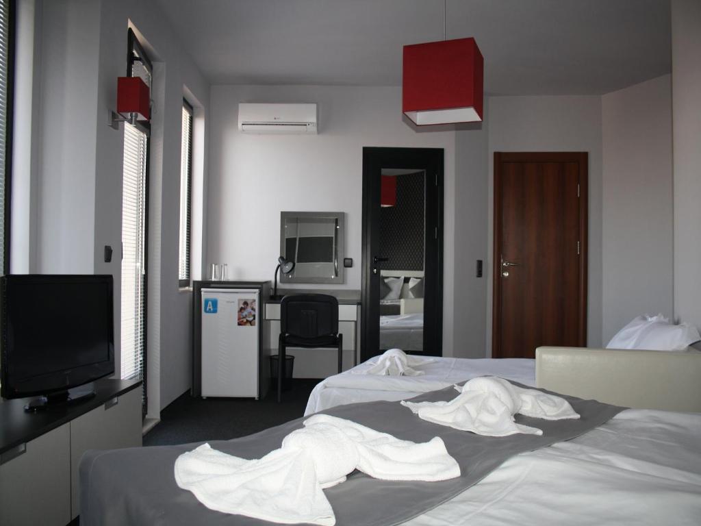 Семейный (Семейный номер (для 2 взрослых и 2 детей)), Hotel Gran Via