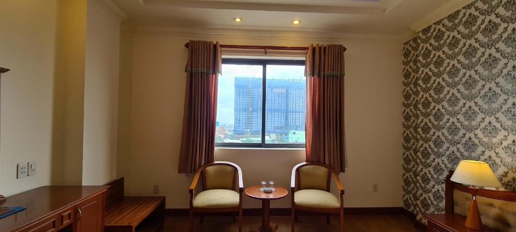 Двухместный (Улучшенный двухместный номер с 1 кроватью), Hoang Yen Hotel