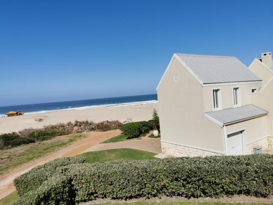 BEAUTIFUL COTTAGE FANTASTIC BEACH photo 2