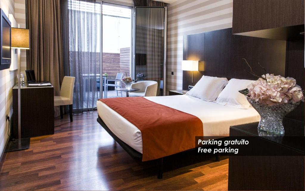Hotel Zenit Pamplona photo 1