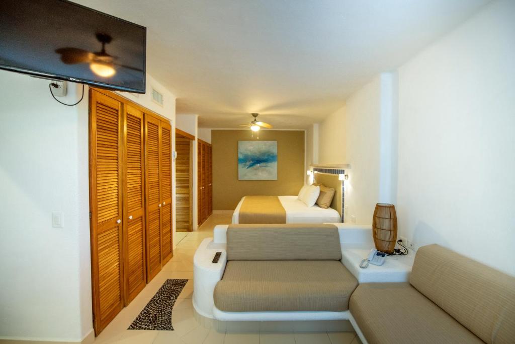 Las Villas Akumal photo 1