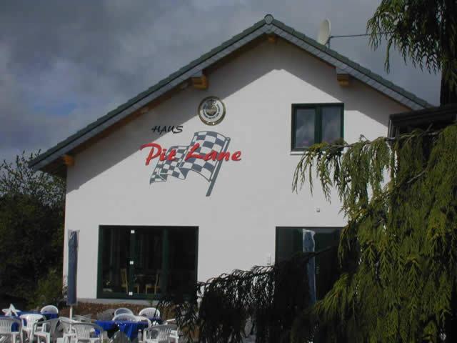 Hotel Pit Lane "Home of Motorsport" photo 1