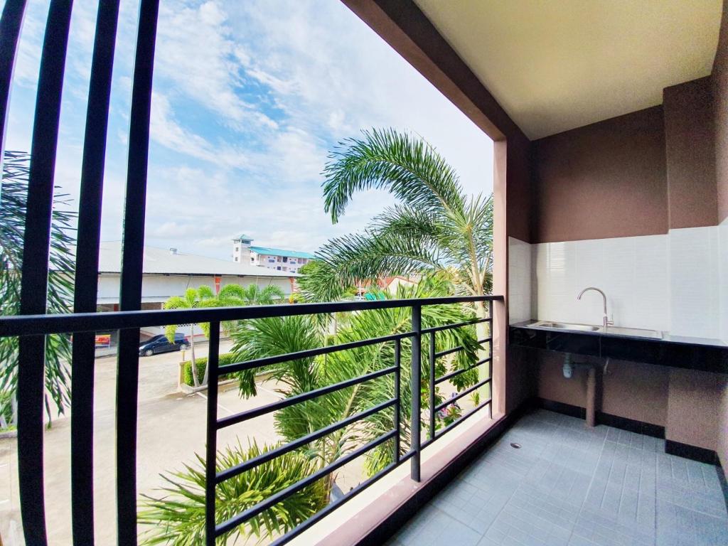 B Space Residence photo 3