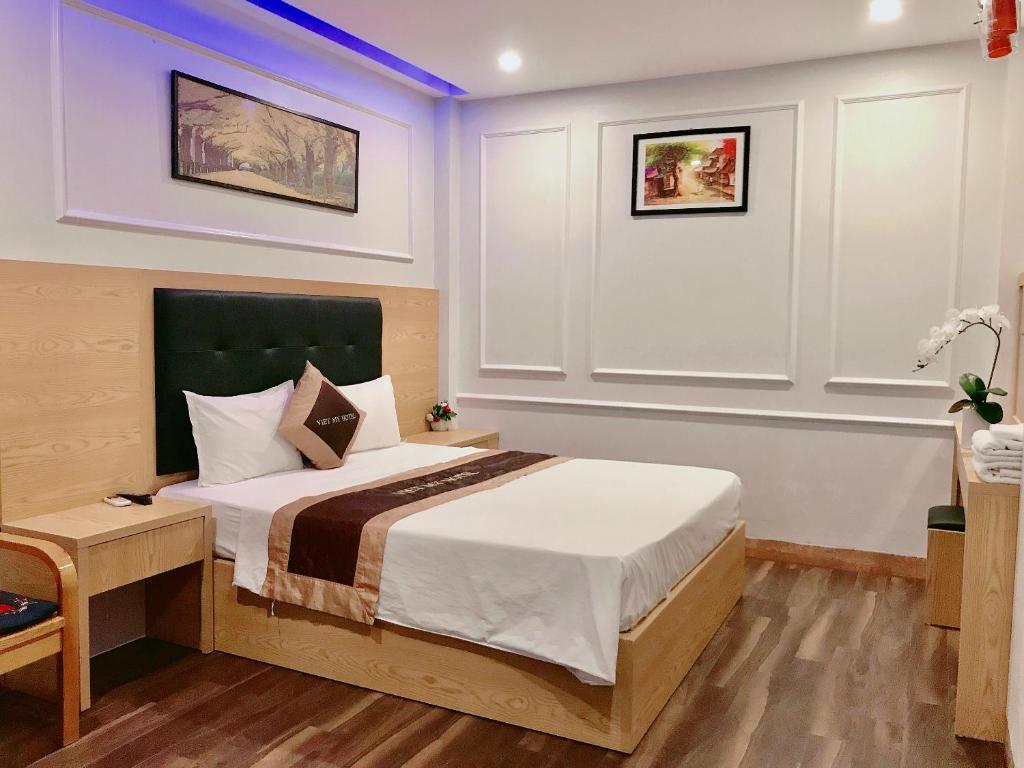 Двухместный (Улучшенный номер с кроватью размера «queen-size»), Hotel Việt Mỹ