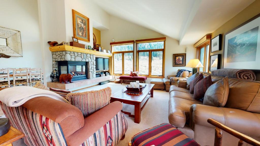 Snowcreek #760 condo