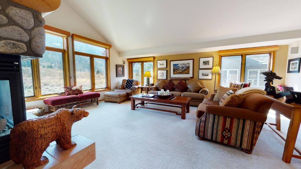 Snowcreek #760 condo photo 4