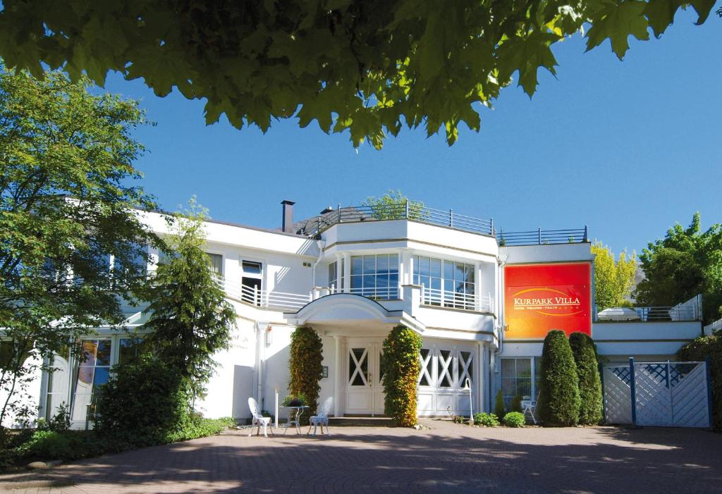 ASLAN Kurpark Villa Olsberg photo 3