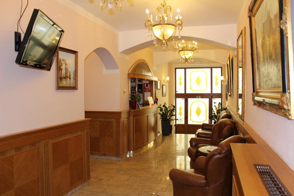 Одноместный (Одноместный номер с ванной комнатой), Aksania Hotel