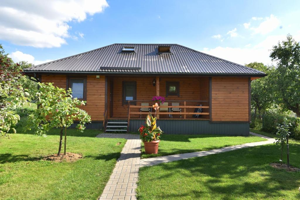 Vasarnamis Zarasuose