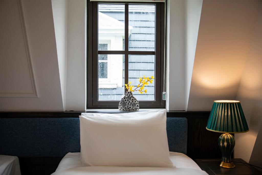 Ha Long Essence Hotel