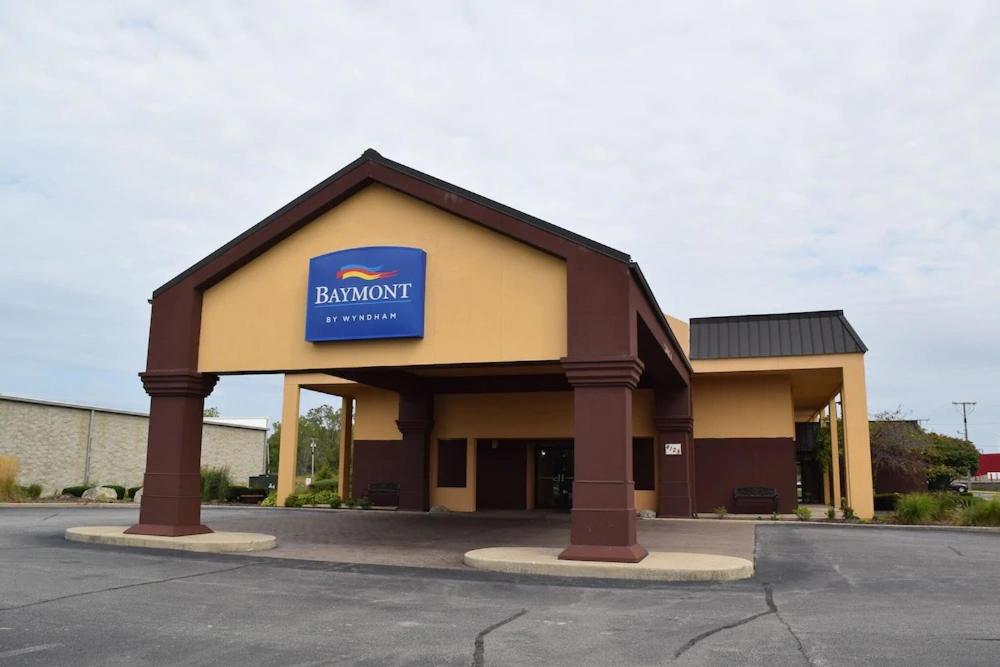 Baymont by Wyndham Michigan City image