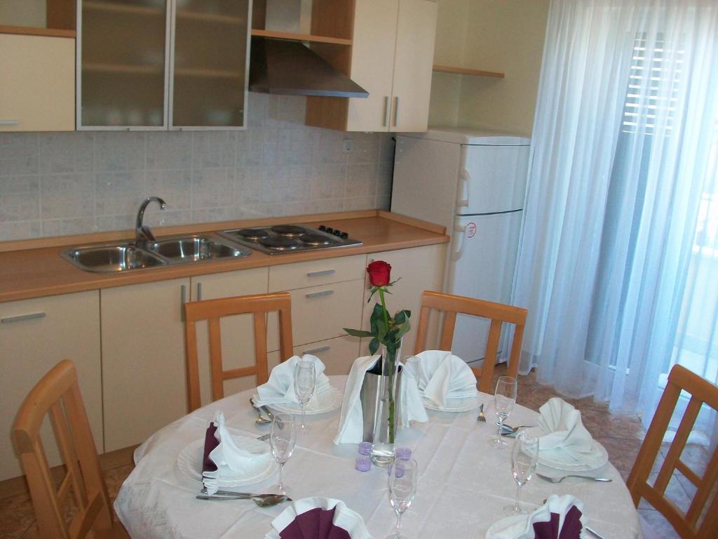Apartments Luna photo 2