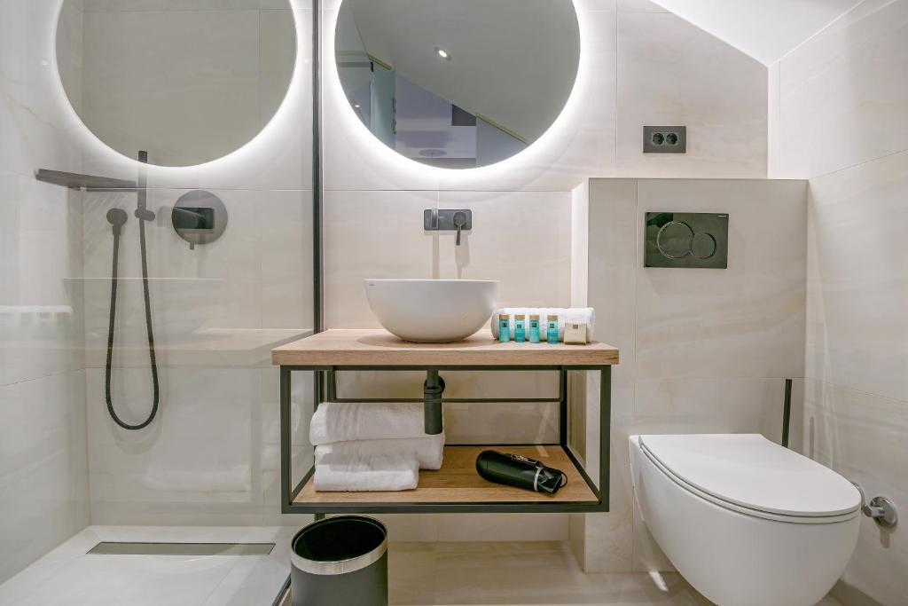 Lumiere Luxury Rooms photo 2