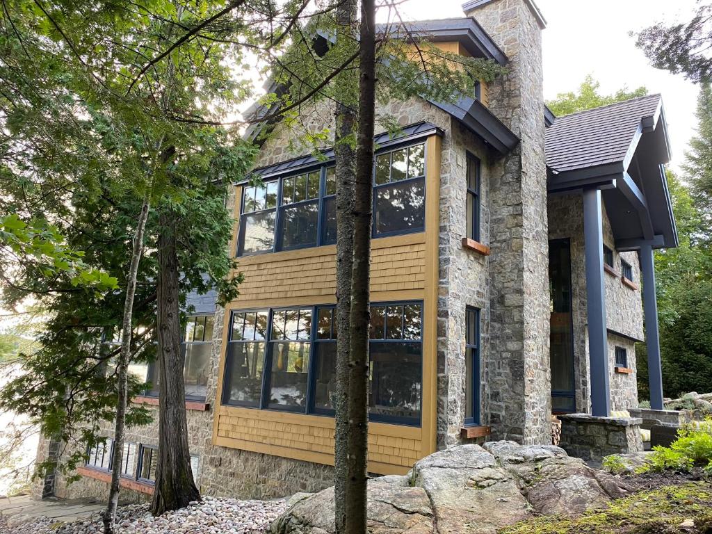 Gîte et Atelier de L'Artiste Peintre Paysagiste Canadien Gordon Harrison photo 2