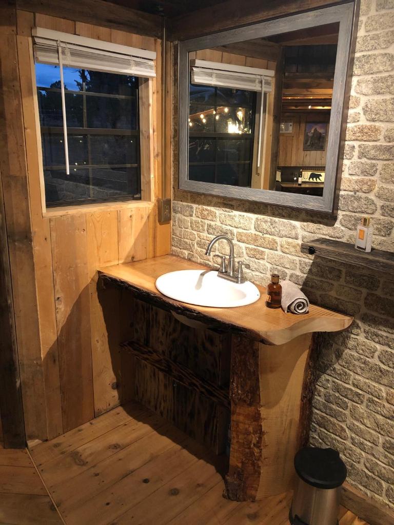Double G Ranch & Guestlodge photo 1