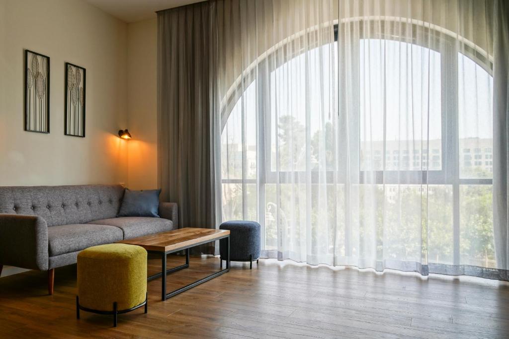 Apartique Hotel photo 4