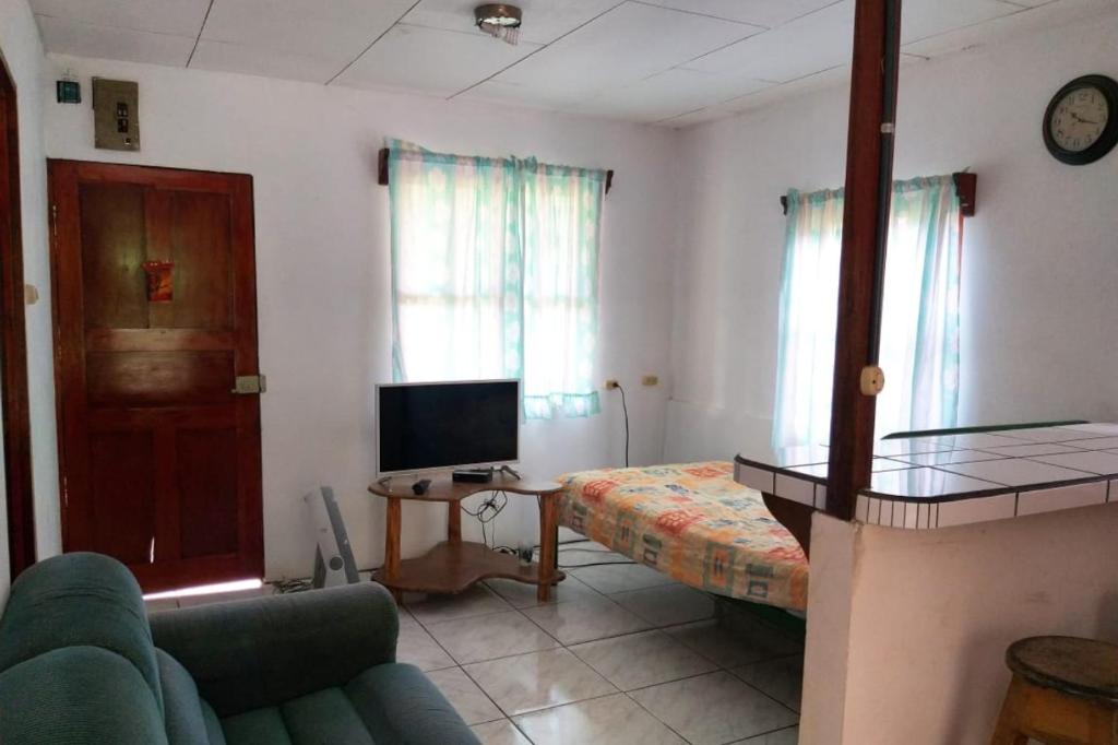 Restaurante y cabinas Sudy photo 3