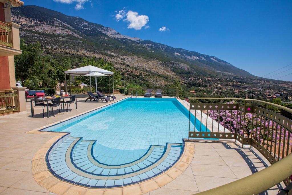 LOURDAS BEACH VIEW VILLA photo 1